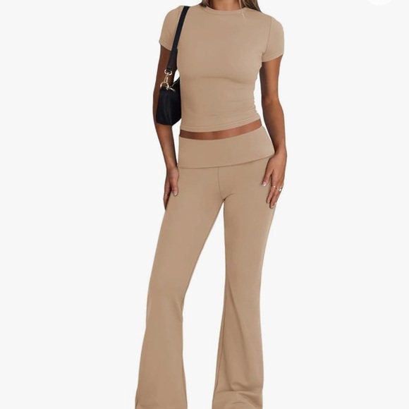 2-piece short sleeve lounge set in tan - Picture 3 of 4